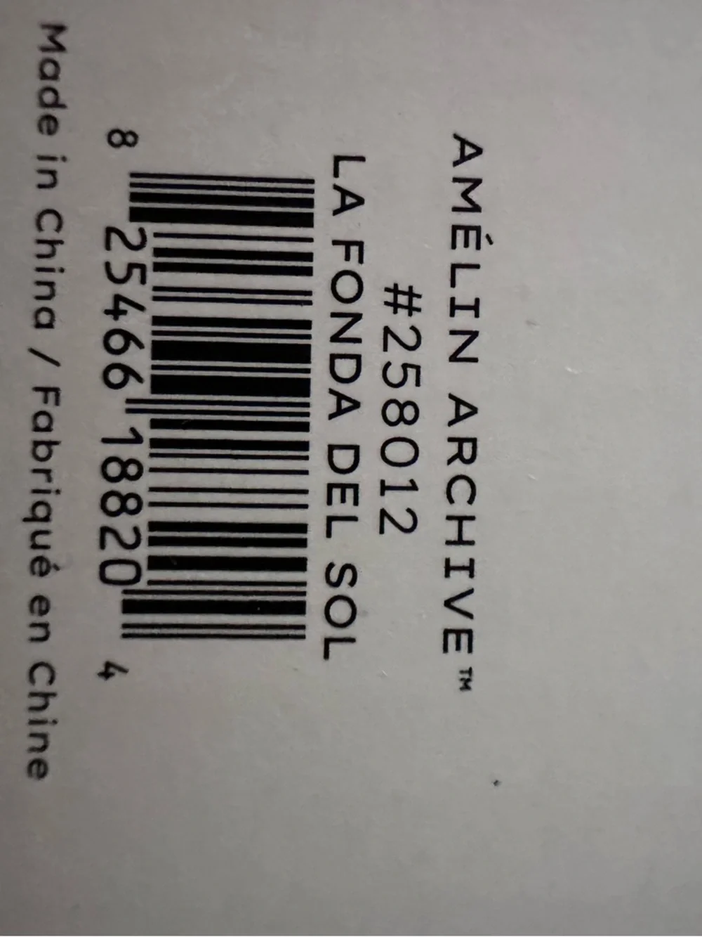 New in box-LA FONDA DEL SOL CERAMIC VASE